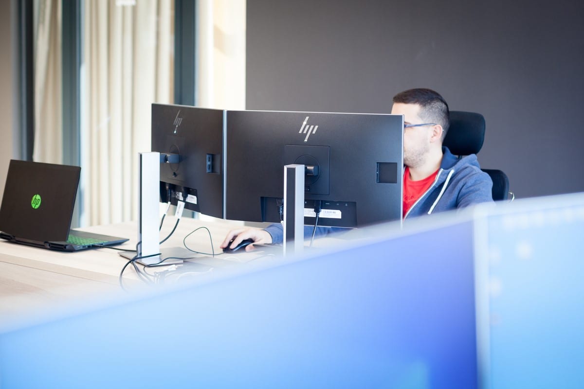 FISKUS tehnička podrška — rad na računaru i softveru